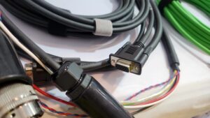 Hướng dẫn toàn diện về cách tùy chỉnh và lựa chọn các bộ dây dẫn tự động hóa công nghiệp có độ linh hoạt cao